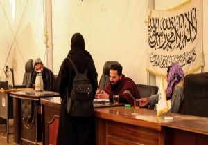 K�z �ocuklar�n�n e�itim almas� yasakland� 