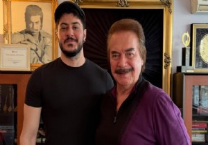 Semicenk: �yi ki vars�n Orhan Baba! 